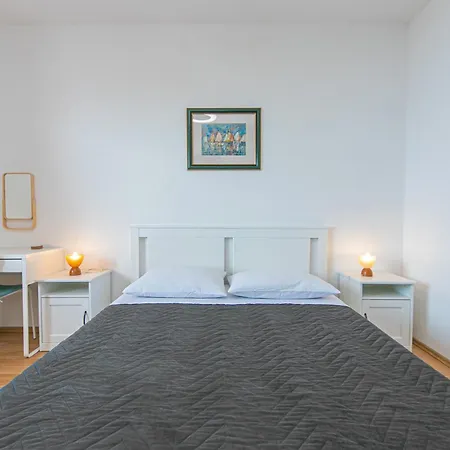 7 Apartman Brela
